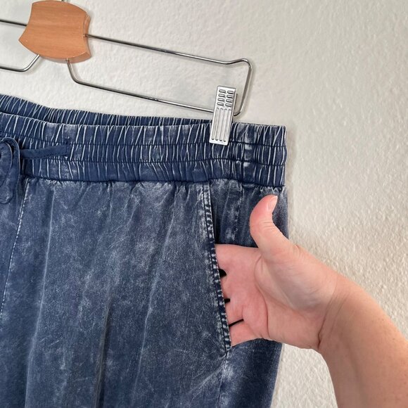 Torrid Womens Cargo Casual Pull On Jogger Pants Size 1X Blue Acid Wash - Picture 6 of 9